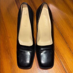 Gucci Black Leather Square-Toe Pump